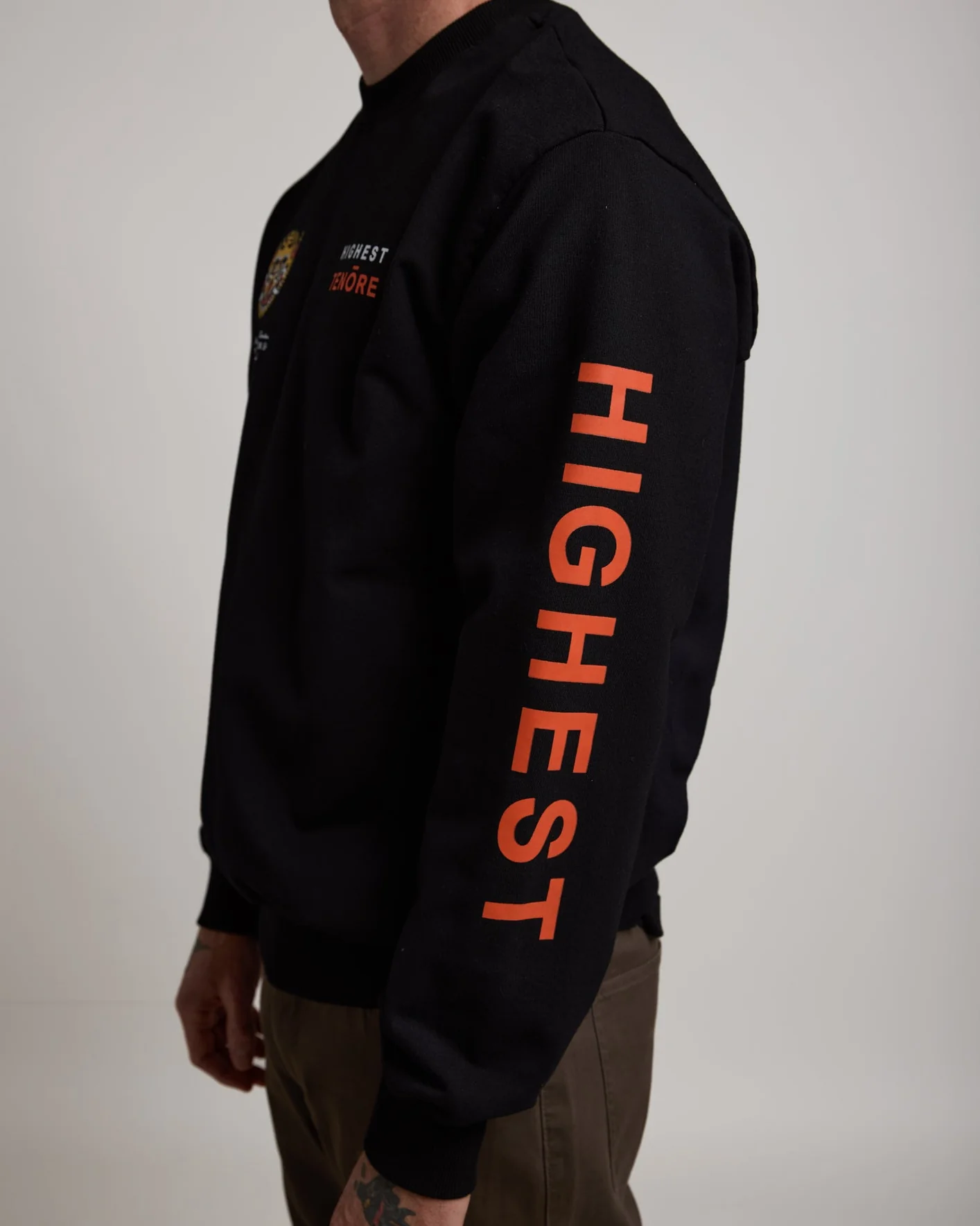 TENÅRE x BERT KRAK Kathmandu Crewneck - Image 10