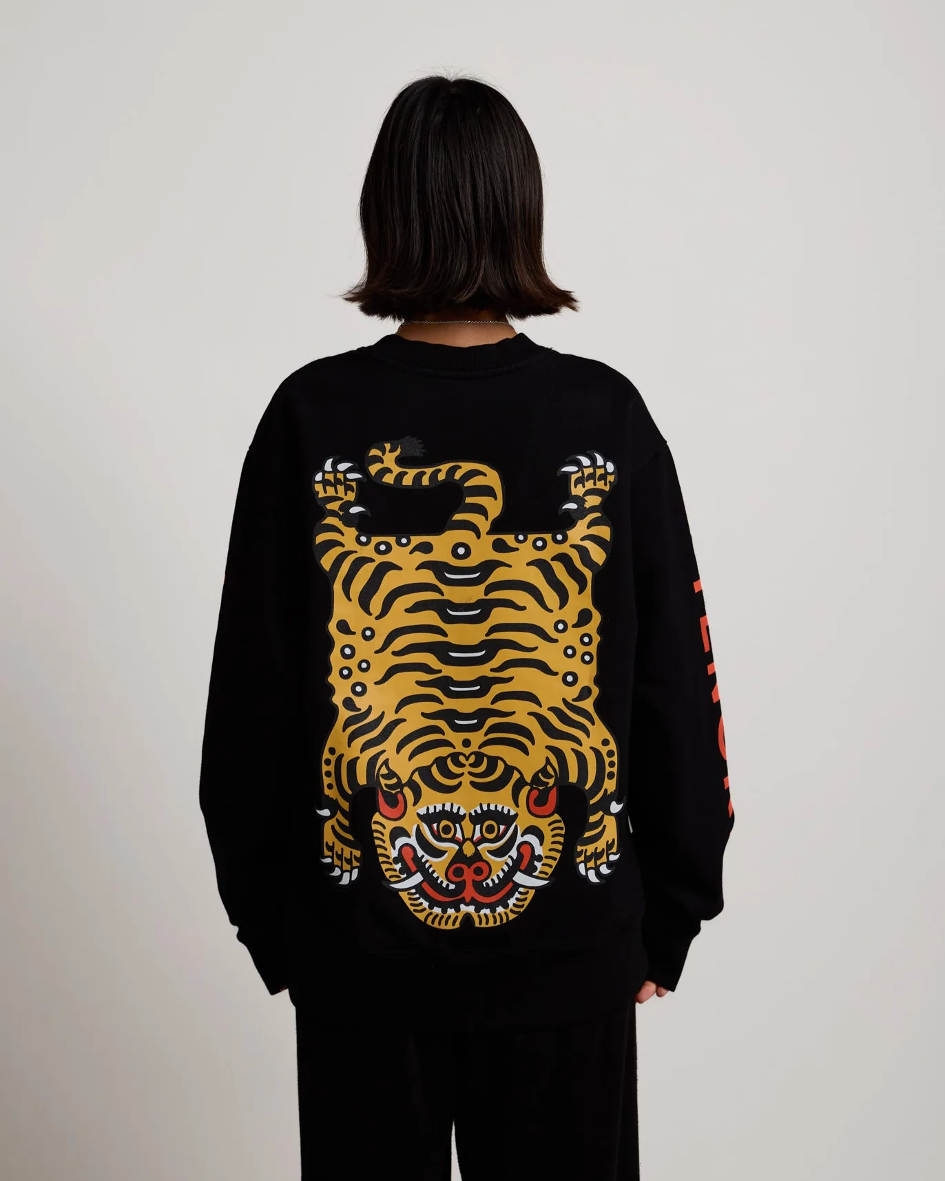 TENÅRE x BERT KRAK Kathmandu Crewneck - Image 7