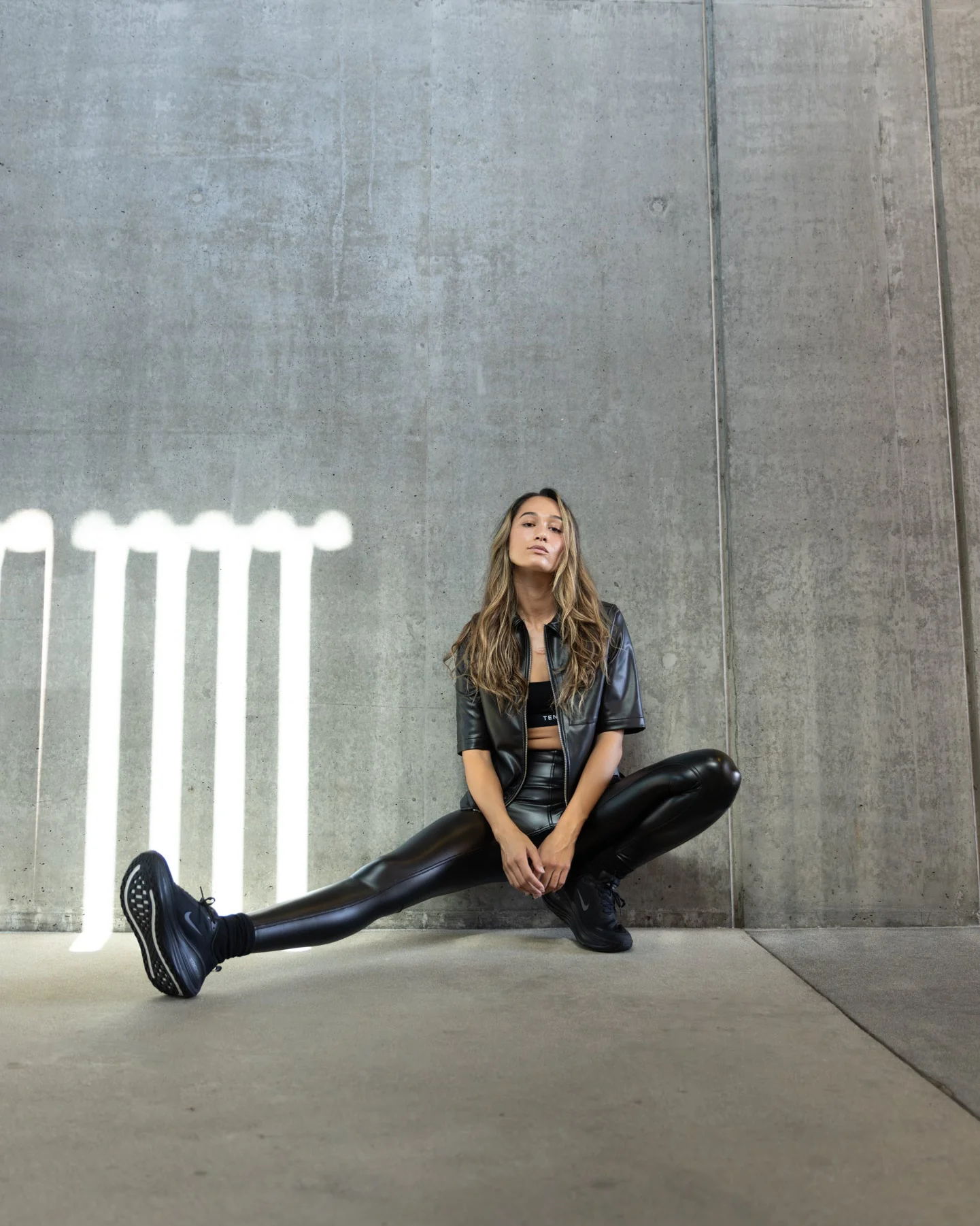 Vegan Leather Leggings - Image 10