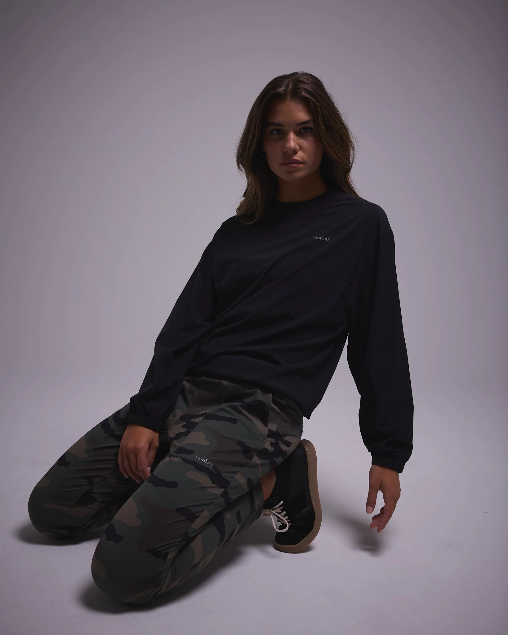 Woven Pullover Crew - Image 4